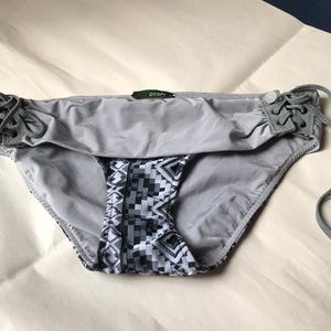 NWOT Despi Reversible Long Side Tie Bikini Bottom